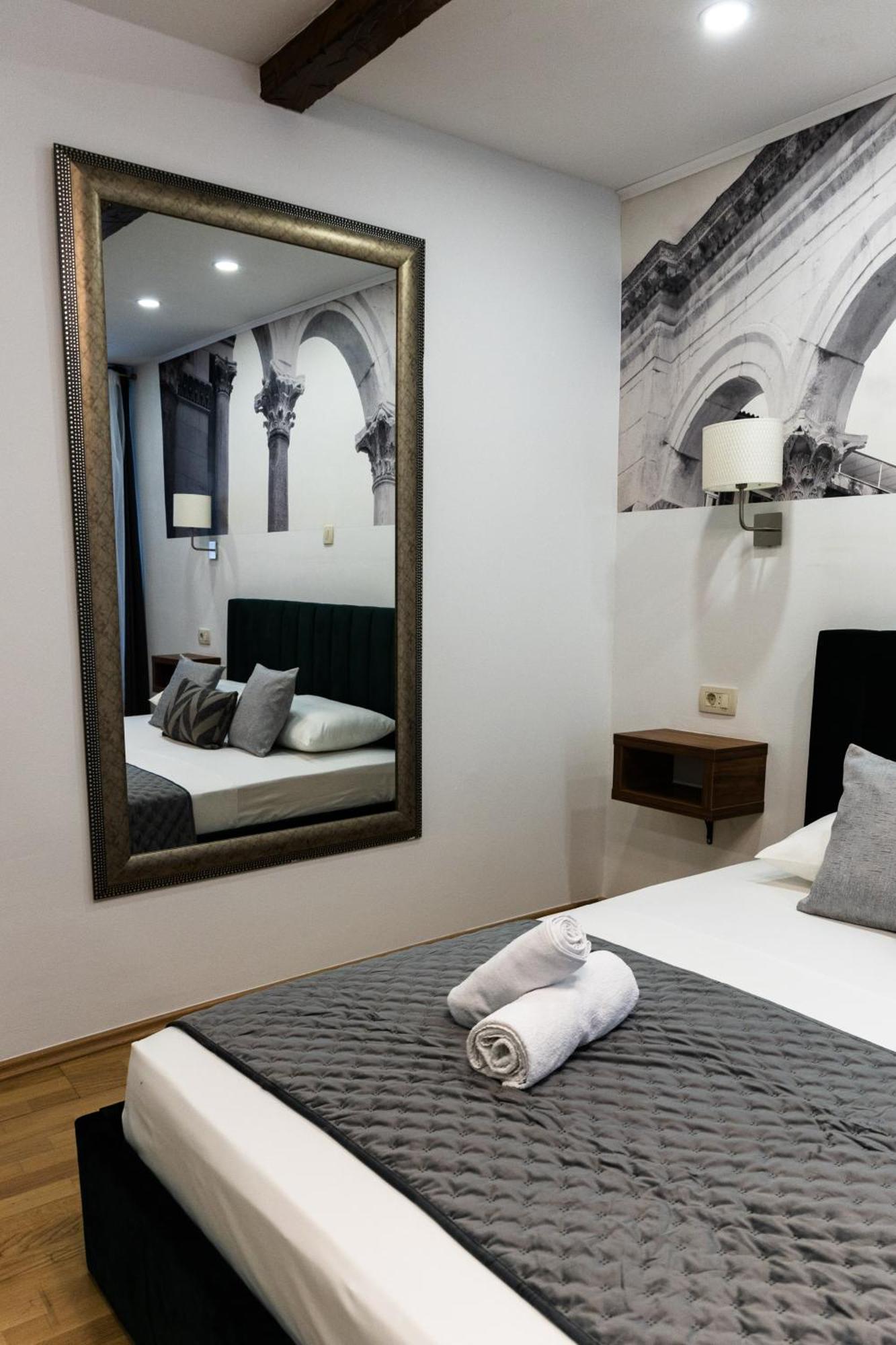 Palace Luxury Room Σπλιτ Εξωτερικό φωτογραφία